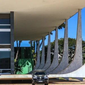 Supremo retoma julgamento sobre uberização