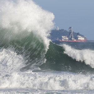 Marinha emite aviso de ressaca no litoral de São Paulo e do Rio