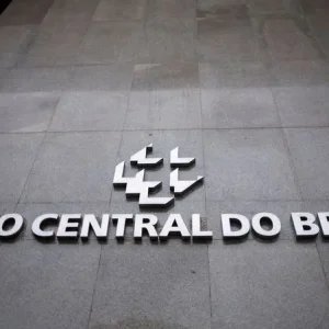 Fluxo cambial de 2026 é positivo em US$ 21,2 bi até 14 de agosto, diz BC