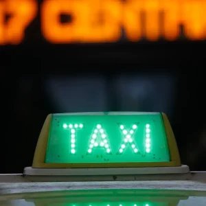 Teto de crédito para taxistas e motoristas de app sobe para R$ 200 mil