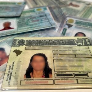 Mais de 3 mil CNHs estão esquecidas no Detran de MT; veja os riscos de não retirar