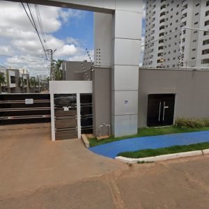 Vizinhos que moram a 2 metros são separados por 1 km de distância após briga por barulho de araras em MT