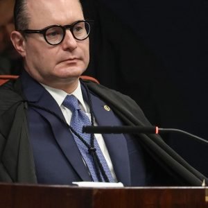 Dallagnol expõe sigilo fiscal de Zanin, que pede responsabilização