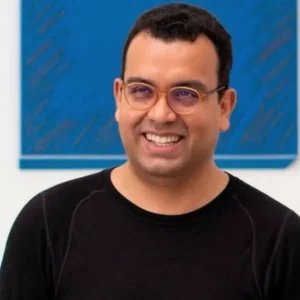 Rodrigo Cass, artista plástico, morre aos 43 anos em praia do Rio