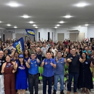 Botelho reúne centenas de pessoas em Nova Mutum