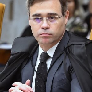 Ministro André Mendonça admite encontro com Vorcaro “uma única vez”