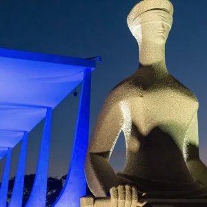Degradação moral no Brasil não é acaso, foi construída, diz Mario Sabino