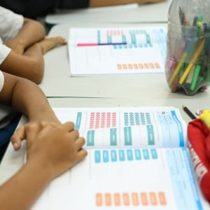 Programa de bolsas vai incentivar formação para a educação básica