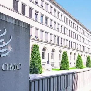 OMC pede reforma de regras comerciais globais alegando momento crítico