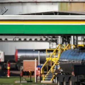 Petrobras aumenta diesel, mas subsítio mantém valor final; entenda