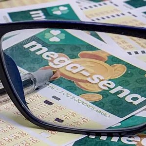 Mega-Sena acumula para R$ 52 milhões; veja os números sorteados