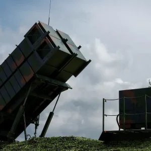 Trump diz que EUA estão aumentando seu arsenal de armas “muito rapidamente”