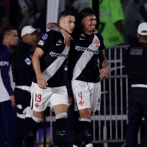 Vasco mantém possibilidade de final brasileira na Copa Sul-Americana