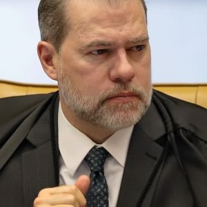 Dias Toffoli libera campanha de Renan Santos pela internet