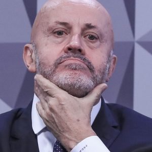 André Mendonça manda soltar filho do “Careca do INSS”
