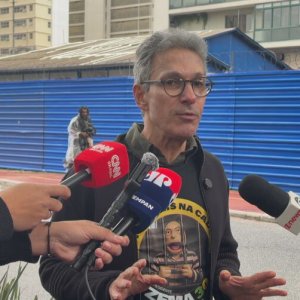 Em ato, Zema critica “turminha” do STF e defende Cármen Lúcia: “É do bem”
