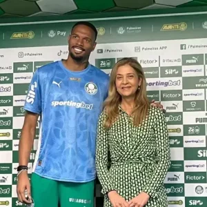 Leila Pereira publica meme de Carlos Miguel após classificação do Palmeiras