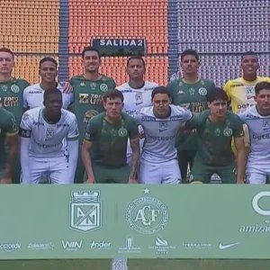 Dez anos da tragédia: Chapecoense e Atlético Nacional empatam na Colombia