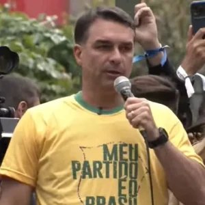 Flávio nega ter autorizado ação de aliado contra reajuste do Bolsa Família