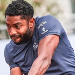 Brasileiro é vice em primeira final entre tenistas assumidamente gays