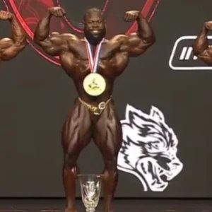 Mr. Olympia 2026: Keone Pearson domina e conquista tetra na 212