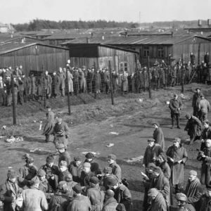 Alemão de 105 anos é investigado por crimes durante a 2ª Guerra, diz jornal