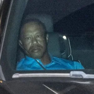 Tiger Woods é multado e perde carteira por cinco anos após acordo judicial