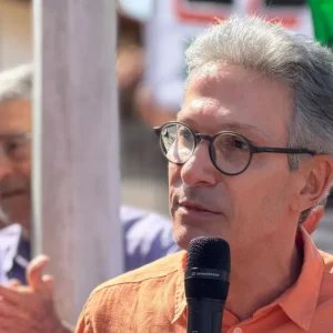 Reajuste do Bolsa Família é oportunismo do Lula, diz Zema