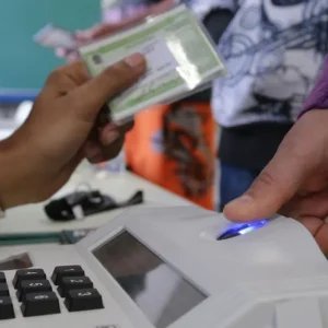 Biometria é obrigatória para votar em 2026? Veja regras
