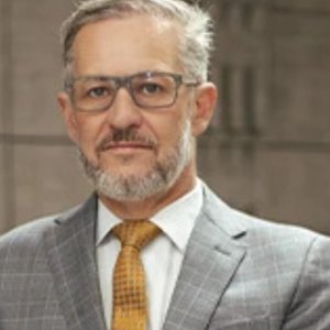 Quem é Alexandre Salomão, candidato ao governo do Paraná