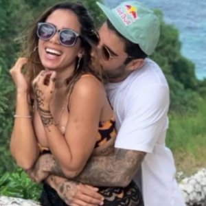 Anitta e Pedro Scooby já namoraram? Web relembra casal após elogios