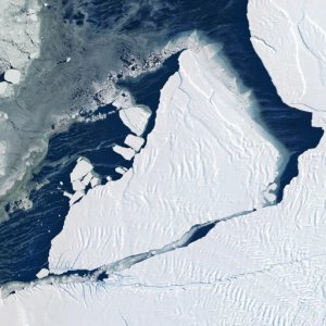 Groenlândia e Antártica perderam 12,5 trilhões de toneladas de gelo em menos de 50 anos