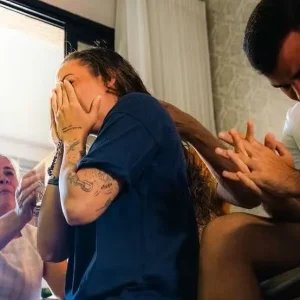 Goleira do Bahia tem reação emocionante ao ser convocada pela Seleção; veja