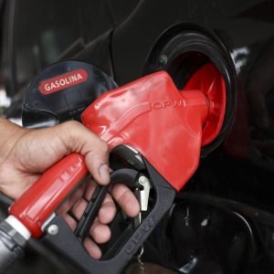 Nova lei aumenta penas para furto e roubo de combustíveis