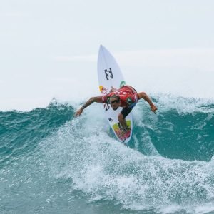 WSL exclui etapa de Abu Dhabi do circuito mundial de surfe deste ano