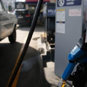 Subsídios à gasolina e ao diesel são ampliados após alta do petróleo