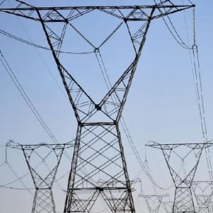 Apagão e oscilações de energia atingem municípios de Mato Grosso