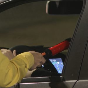 'Drogômetro': novo aparelho que será usado nas blitzes da Lei Seca vai pegar motorista que toma remédio?