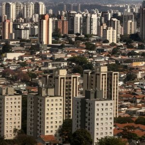 Pessoas com deficiência vivem em piores condições de moradia, diz IBGE