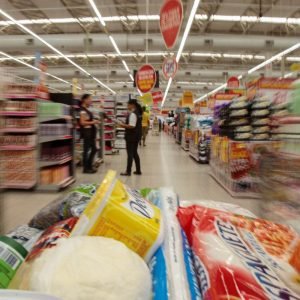 Bolsa Família é reajustado em 15%; medida vale a partir de outubro