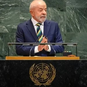 Lula tem reuniões com prefeito de NY e presidente do Uruguai nesta segunda