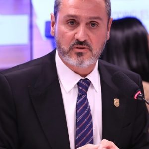 Novo citou mensagens de Vorcaro e pediu prisão preventiva de Andrei