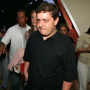 Lobista bancou viagem milionária para Lulinha ver aurora boreal, diz jornal
