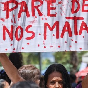 Entidades denunciam agressões às mulheres que disputam cargos
