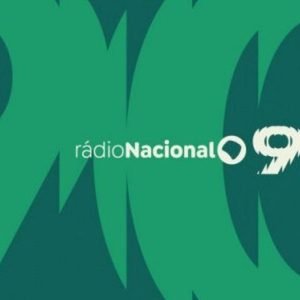 Rádio Nacional celebra 90 anos com transmissões de momentos marcantes