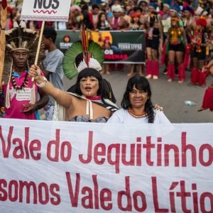Maioria dos projetos no Congresso ameaçam indígenas, diz pesquisa