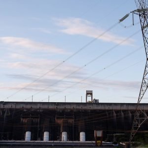 Após cinco meses, conta de luz voltará à bandeira verde em outubro