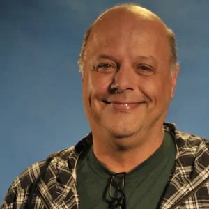 Quem foi Roney Facchini, ator de “Rá-Tim-Bum” que morreu aos 73 anos