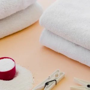 Bicarbonato de sódio com água oxigenada: para que serve essa mistura caseira