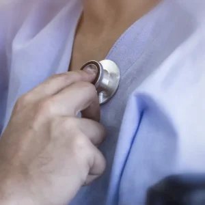Desfibriladores portáteis: entenda como funciona a tecnologia com Dr. Kalil